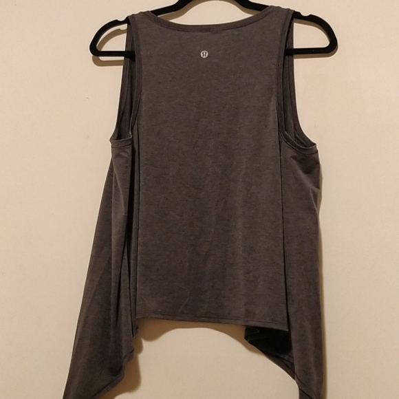 Lululemon Watch Me Flip Tank - Picture 6 of 8